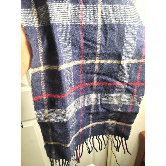 Harrods Of London Lambswool Plaid Scarf Dark Blue/Red 100% Wool Fringed Edges 68 - Picture 5 of 7